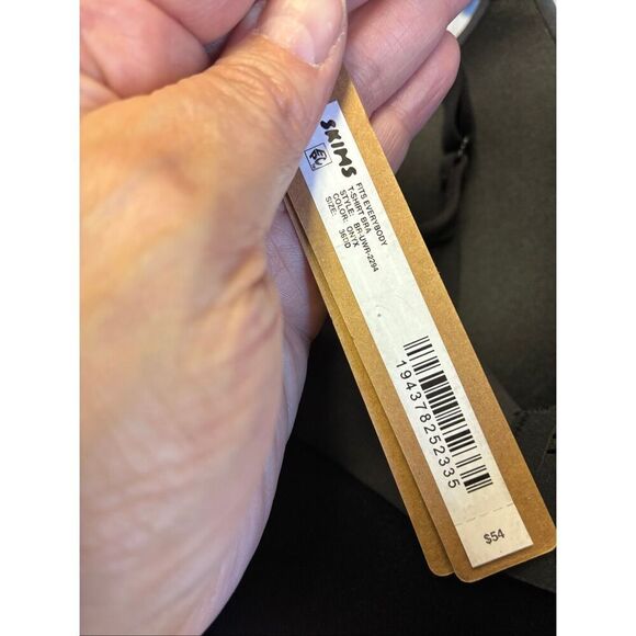 SKIMS NWT T-Shirt Bra in Onyx Size 36DD - Picture 7 of 7